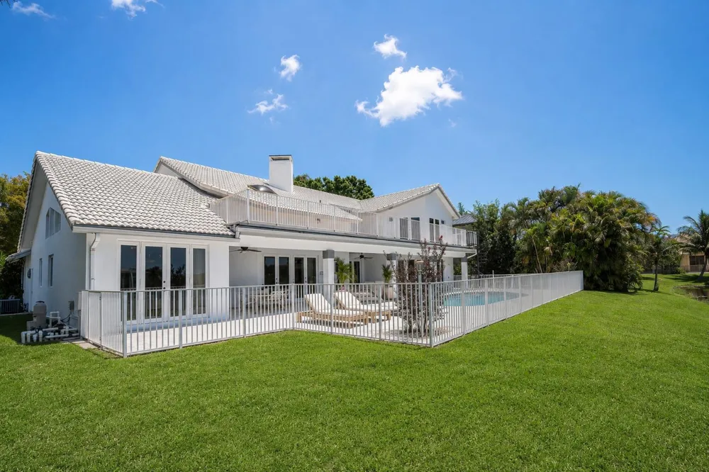 4440 WOODFIELD BOULEVARD Boca Raton, FL 33434