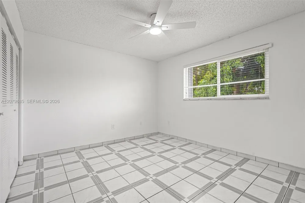 8000 SW 151st Ct #614 Miami, FL 33193