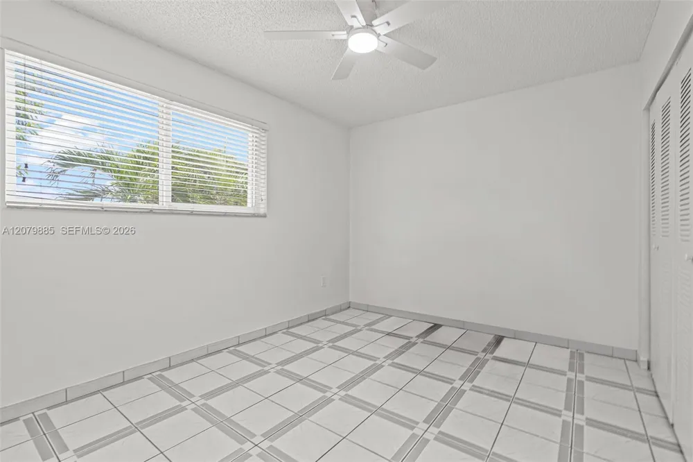 8000 SW 151st Ct #614 Miami, FL 33193