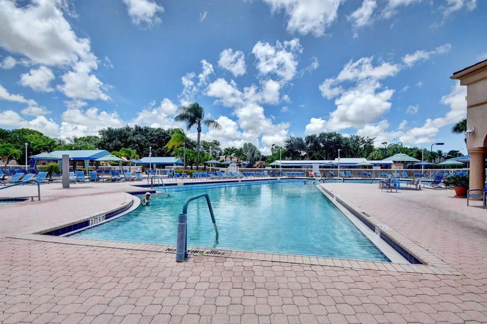 5267 Europa Drive #C Boynton Beach, FL 33437