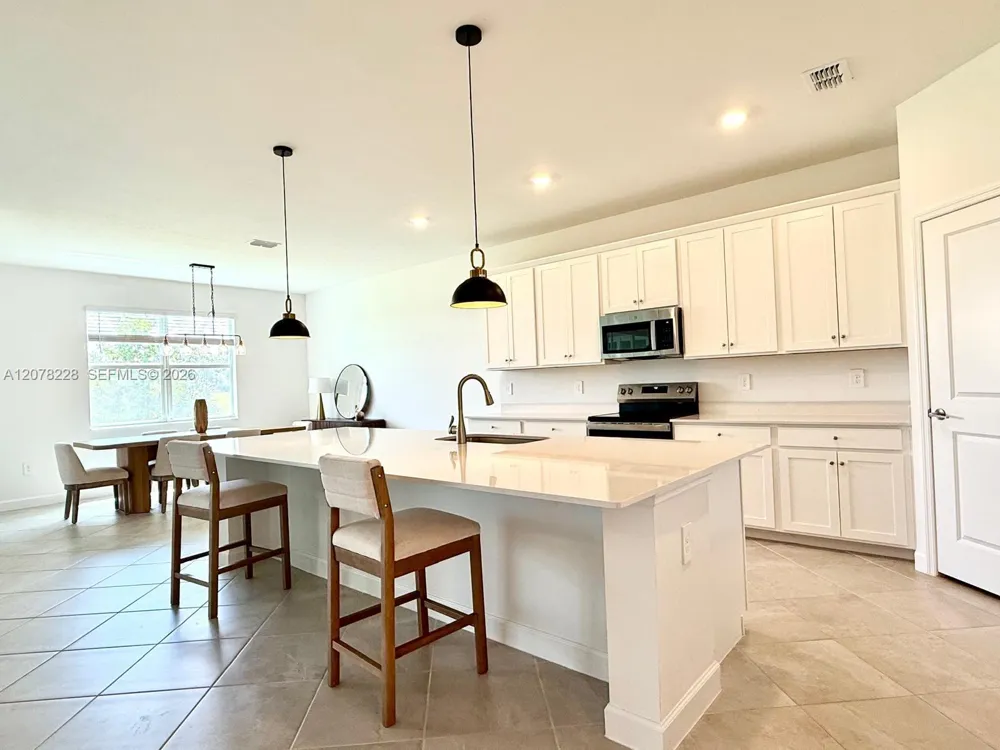9291 Aqua Overlook Court Lehigh Acres, FL 33936