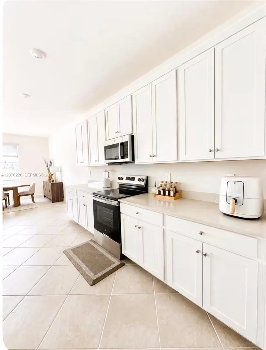 9291 Aqua Overlook Court Lehigh Acres, FL 33936