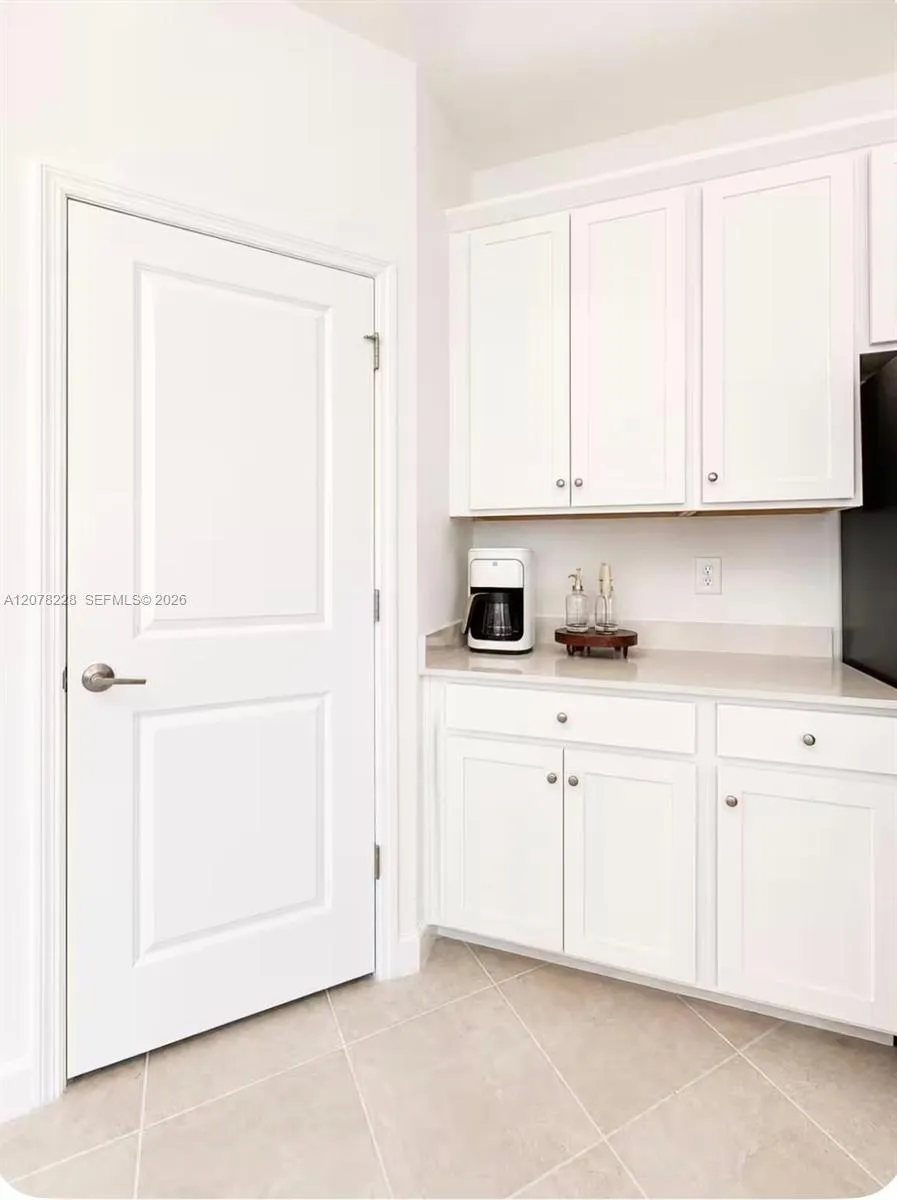 9291 Aqua Overlook Court Lehigh Acres, FL 33936