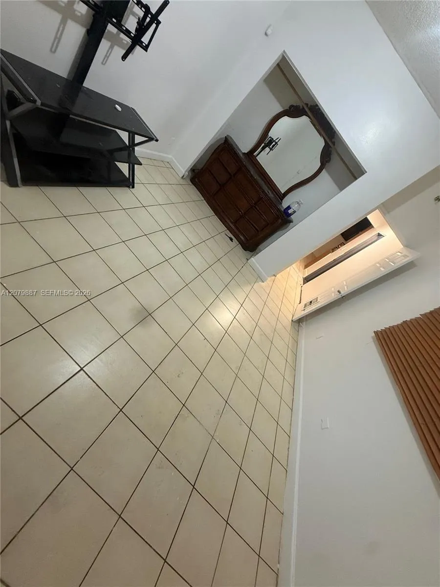 14800 NW 2nd Ave #B Miami, FL 33168