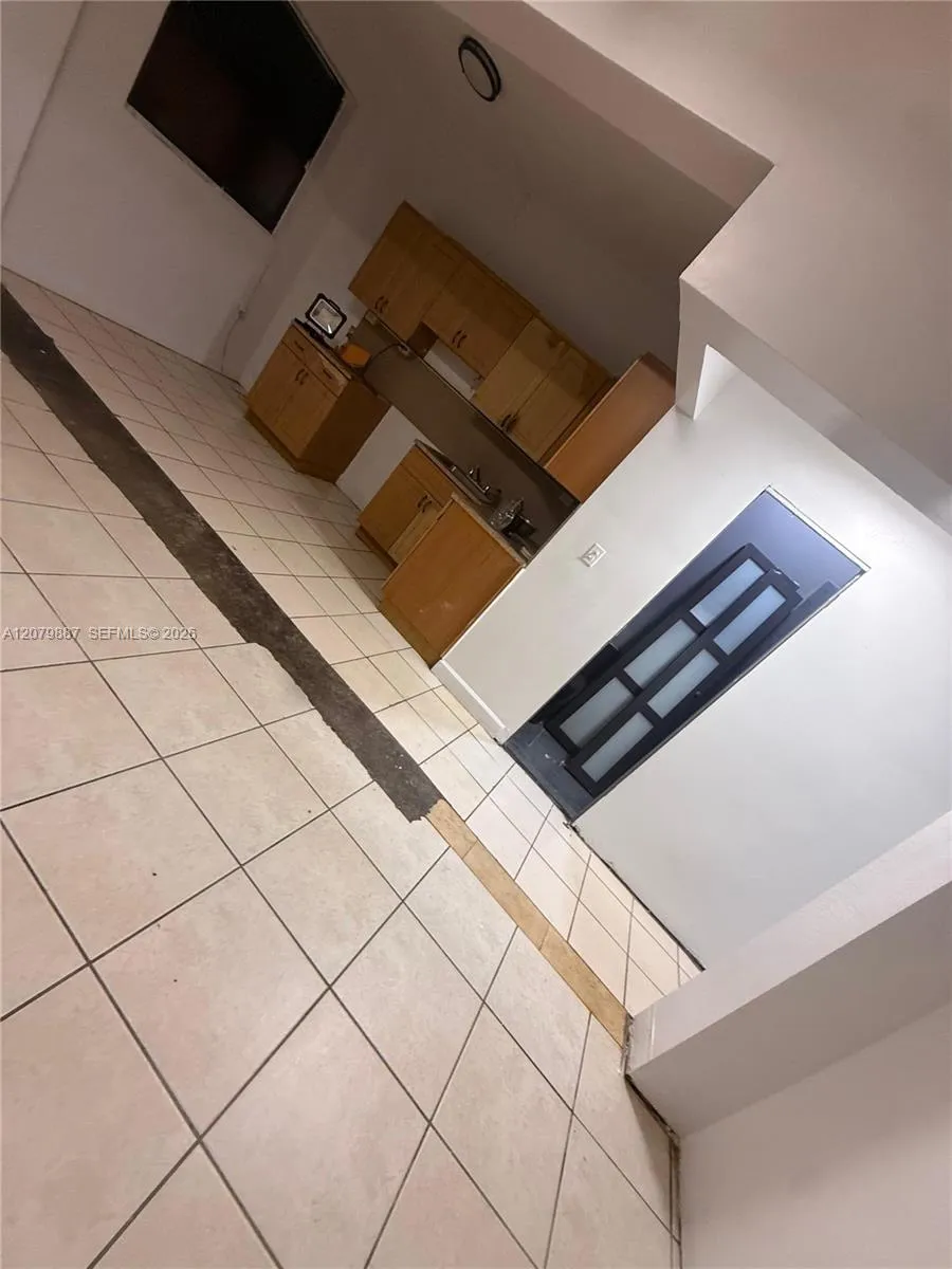 14800 NW 2nd Ave #B Miami, FL 33168
