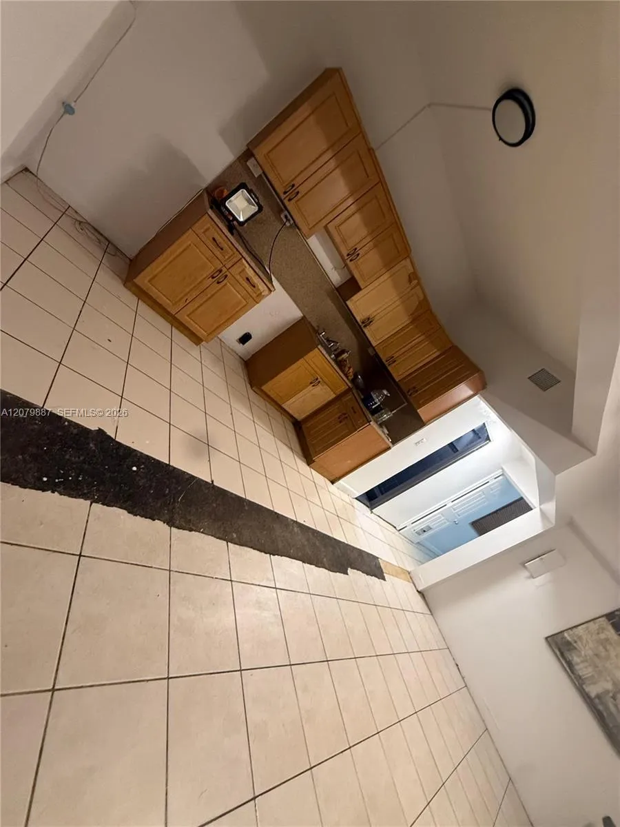 14800 NW 2nd Ave #B Miami, FL 33168