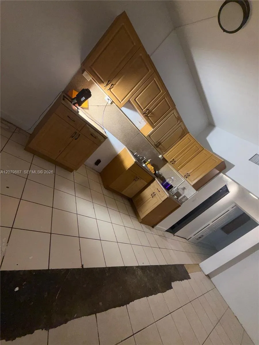 14800 NW 2nd Ave #B Miami, FL 33168