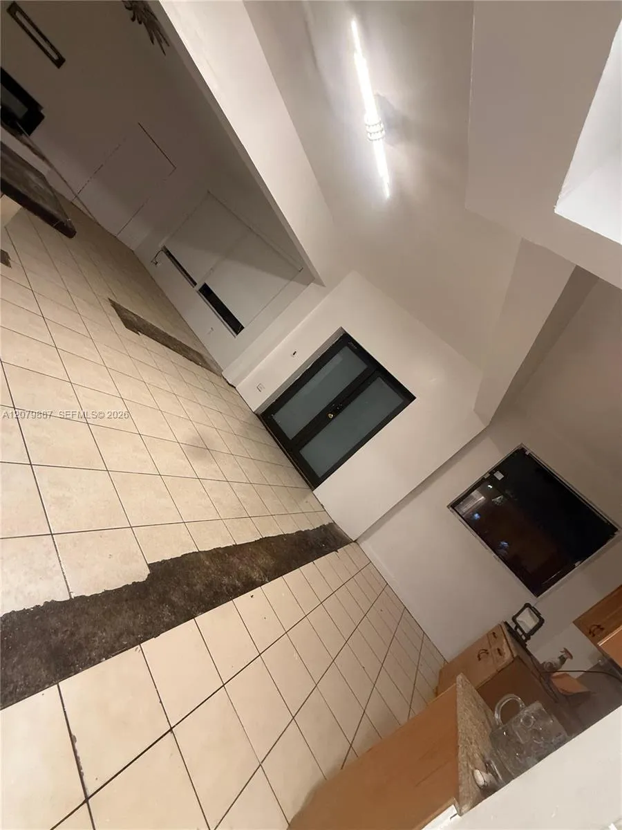 14800 NW 2nd Ave #B Miami, FL 33168