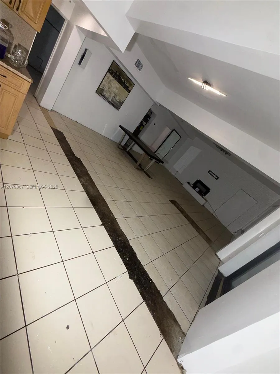 14800 NW 2nd Ave #B Miami, FL 33168
