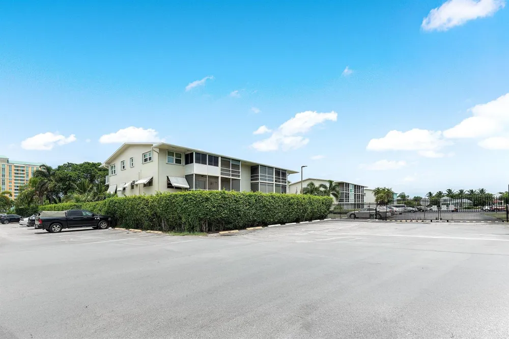 150 Horizon Street E Boynton Beach, FL 33435