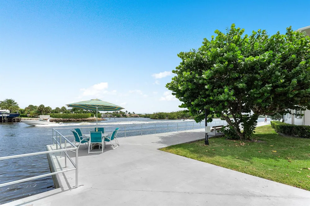 150 Horizon Street E Boynton Beach, FL 33435