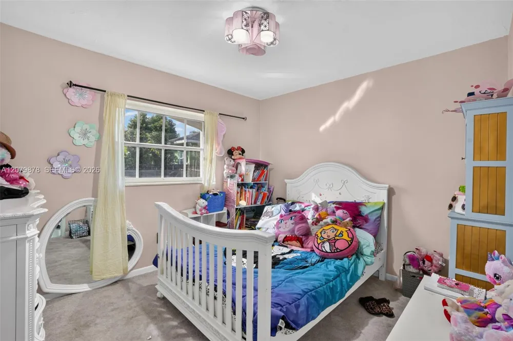 18569 SW 89th Pl Cutler Bay, FL 33157