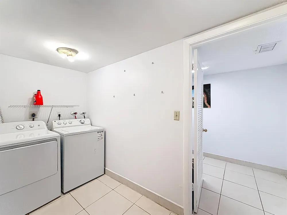 755 Dotterel Road #1411 Delray Beach, FL 33444