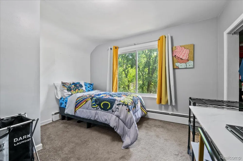 20310 Melvin Street Livonia City, MI 48152