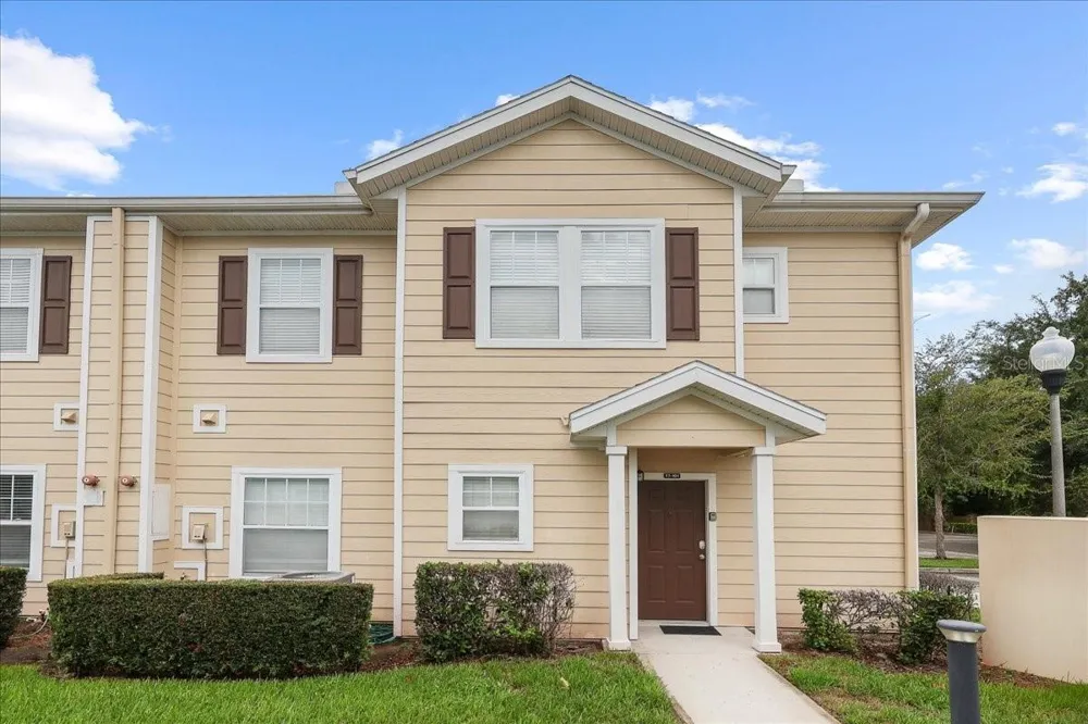 5366 DIPLOMAT COURT #101 Kissimmee, FL 34746