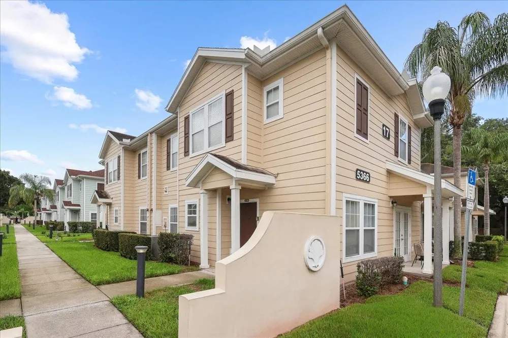 5366 DIPLOMAT COURT #101 Kissimmee, FL 34746