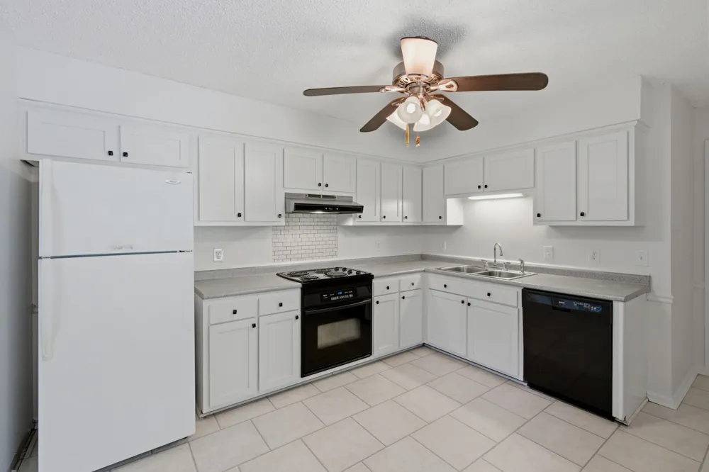 714 Albany Dr Hermitage, TN 37076