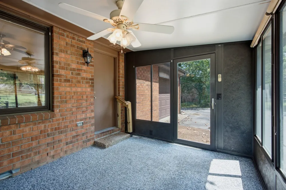 714 Albany Dr Hermitage, TN 37076