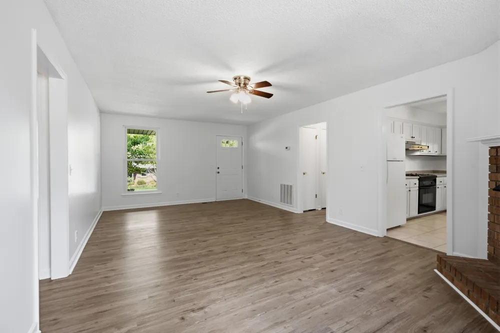 714 Albany Dr Hermitage, TN 37076