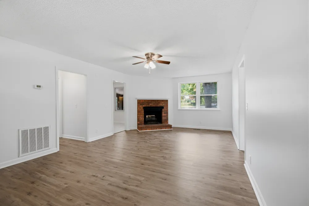 714 Albany Dr Hermitage, TN 37076