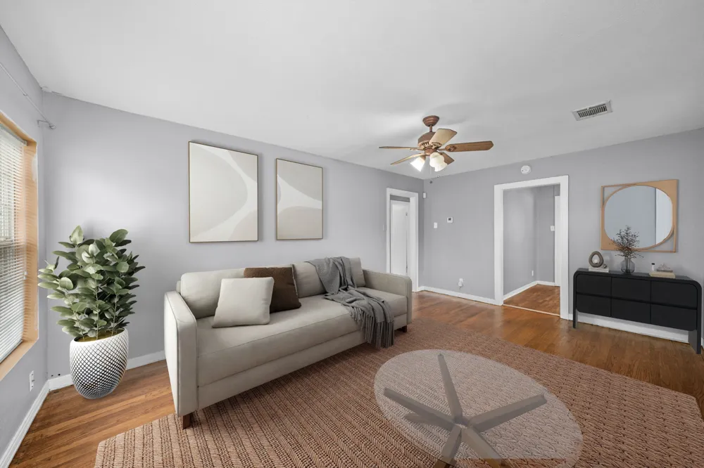 3324 W Clarendon Drive Dallas, TX 75211