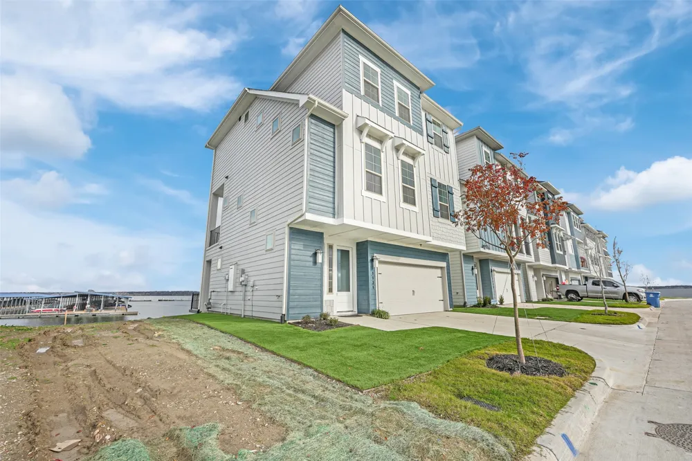 1121 Marc Place Rowlett, TX 75088
