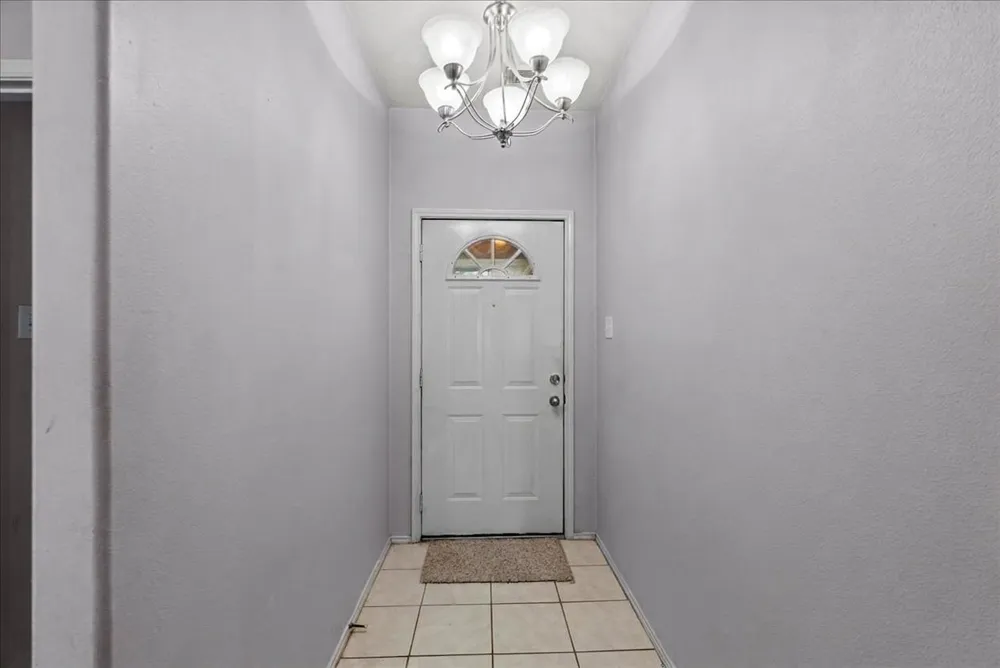 8202 Greenleaf Street Baytown, TX 77523