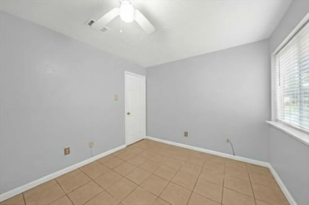 1707 Stone Lake Drive Missouri City, TX 77489