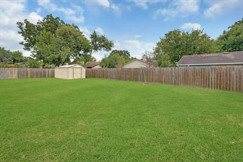 1707 Stone Lake Drive Missouri City, TX 77489