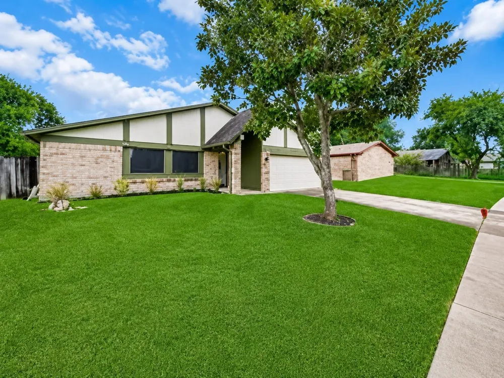 1707 Stone Lake Drive Missouri City, TX 77489