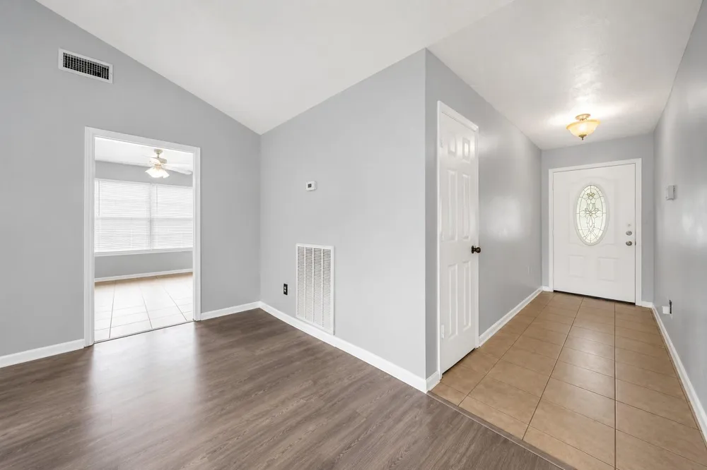 1707 Stone Lake Drive Missouri City, TX 77489
