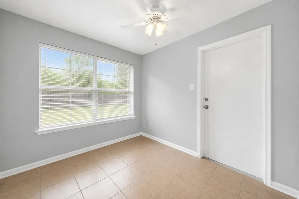 1707 Stone Lake Drive Missouri City, TX 77489