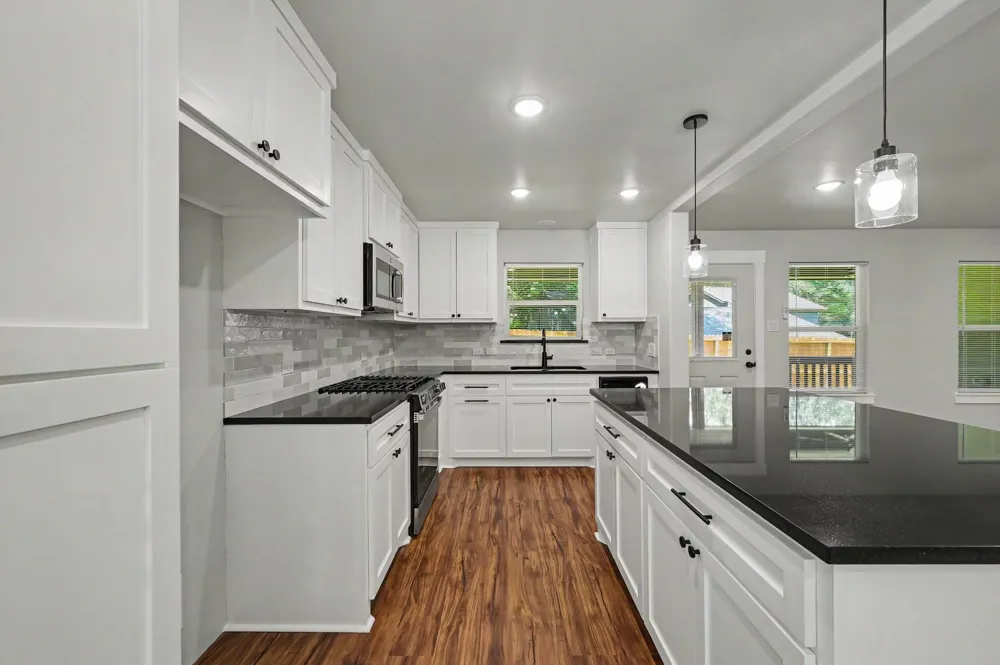 116 Sun City Lane Conroe, TX 77304