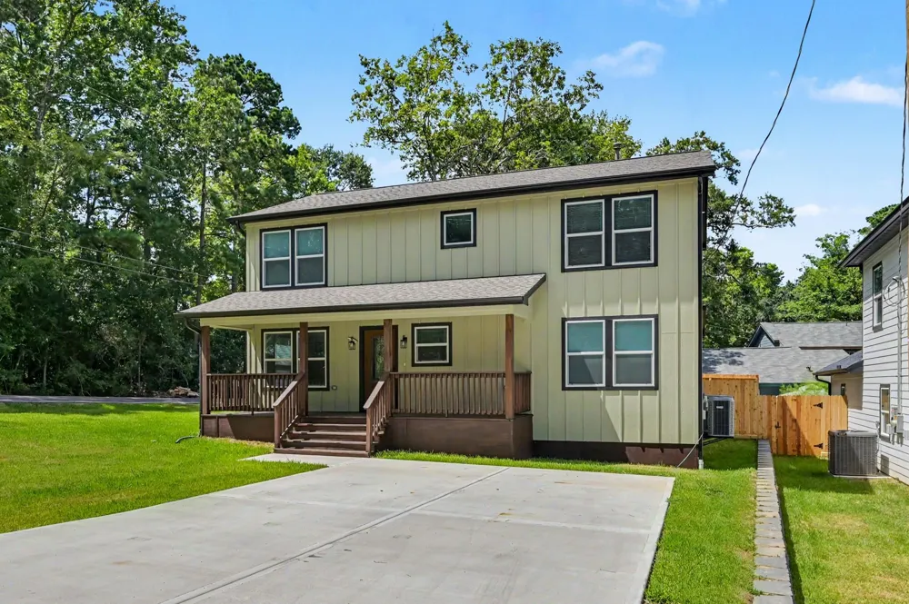 116 Sun City Lane Conroe, TX 77304