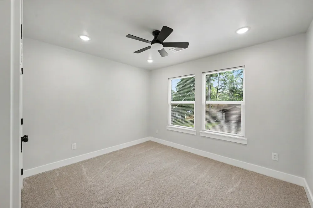 116 Sun City Lane Conroe, TX 77304