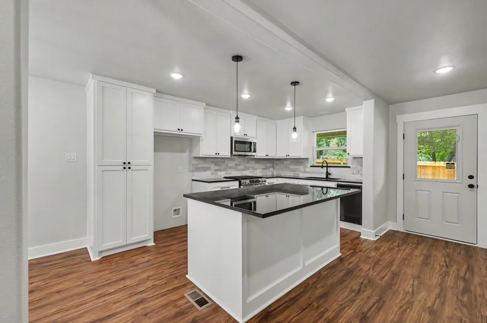 116 Sun City Lane Conroe, TX 77304