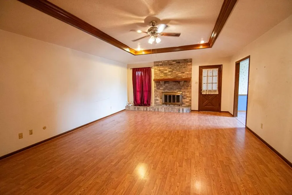 1203 Briarmeadow Drive Beaumont, TX 77706