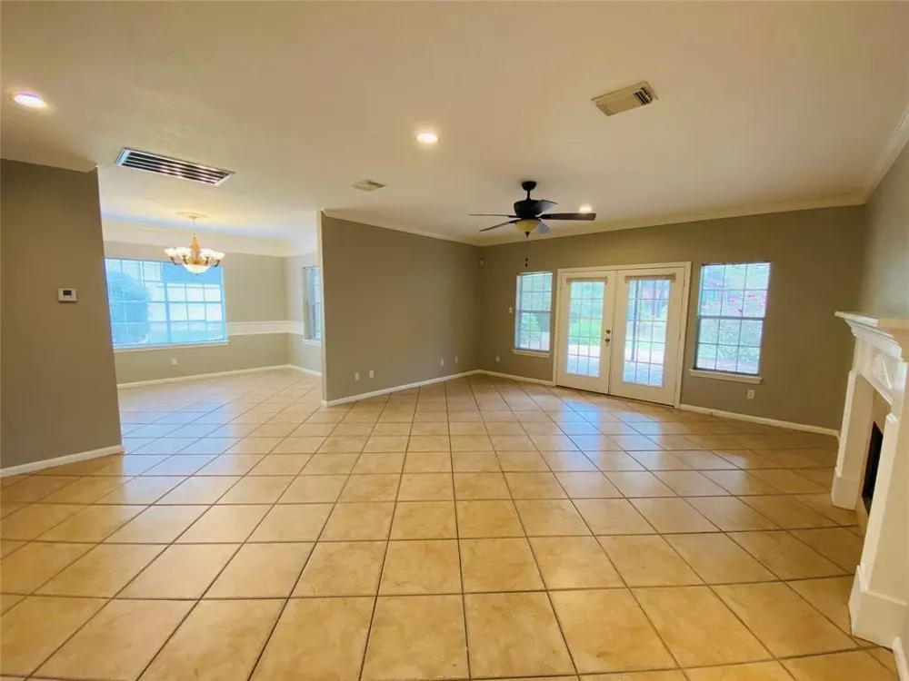 71 Wick Willow Drive Montgomery, TX 77356