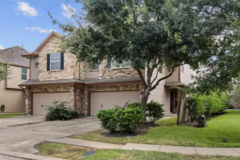 2765 Maybrook Hollow Lane