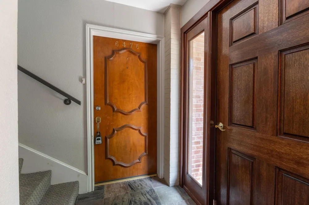 6478 Bayou Glen Road Houston, TX 77057