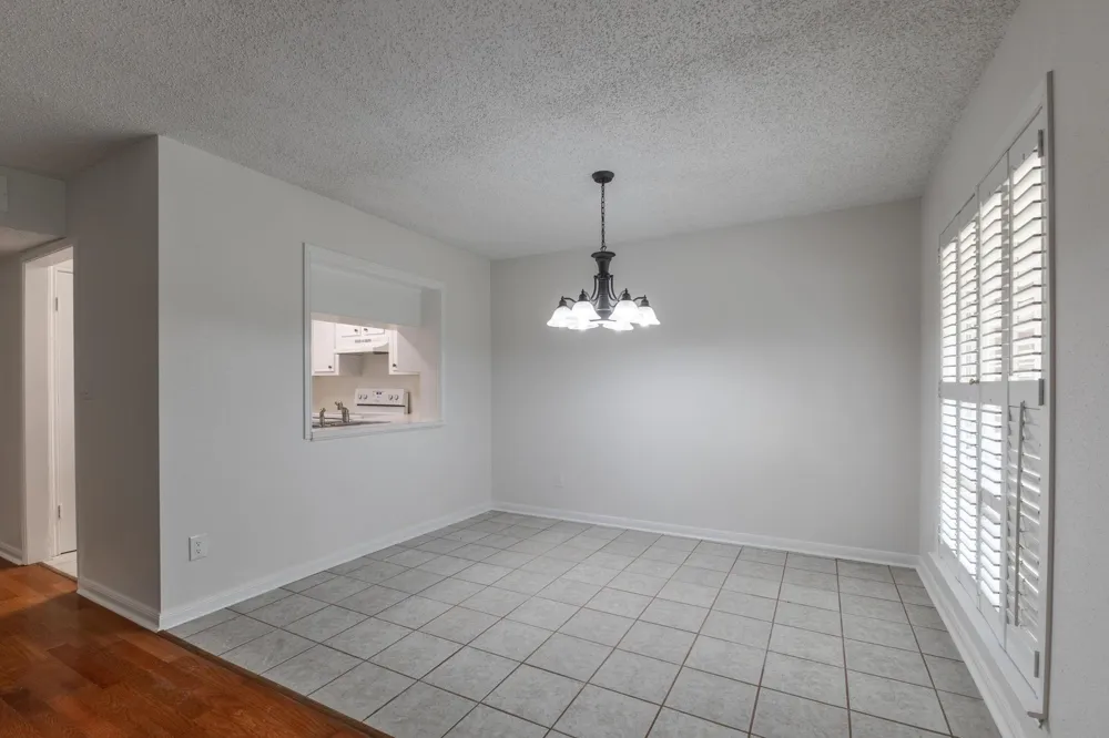 6478 Bayou Glen Road Houston, TX 77057