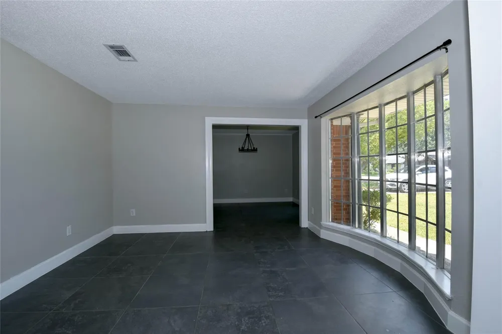1126 Robert Street Pearland, TX 77581