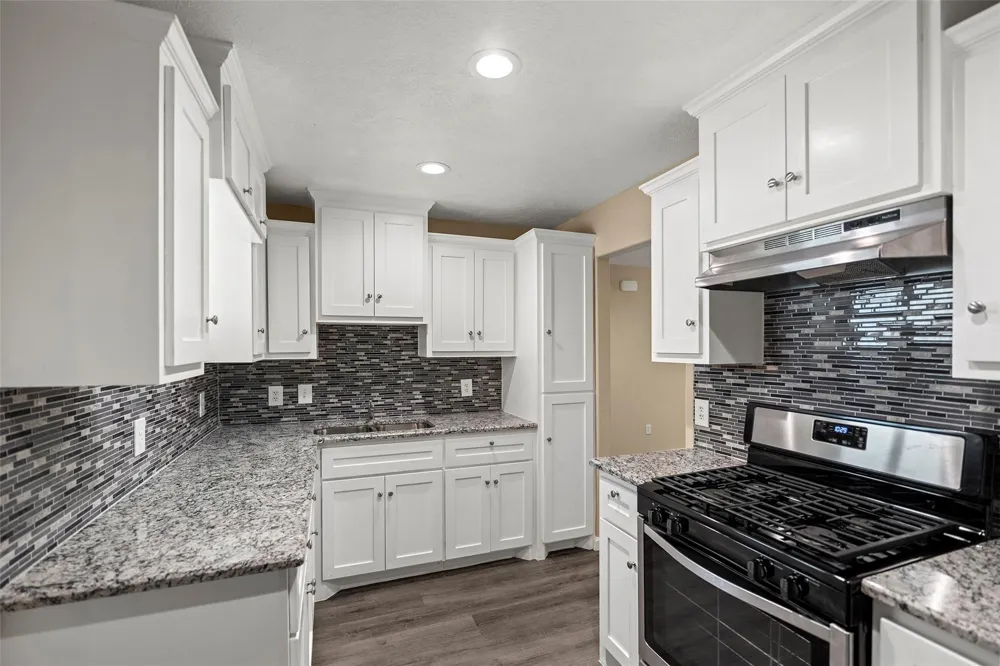 1608 Eastway Street Galena Park, TX 77547