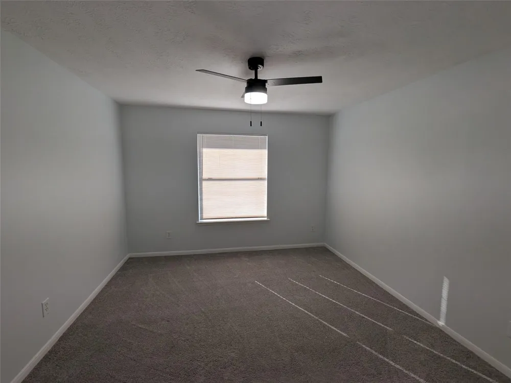 3208 Lee Circle Pearland, TX 77581