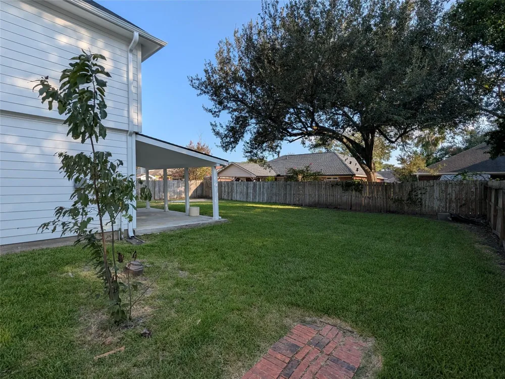 3208 Lee Circle Pearland, TX 77581