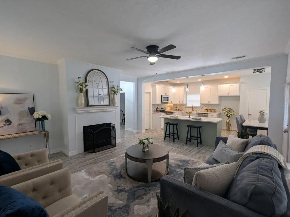 3208 Lee Circle Pearland, TX 77581