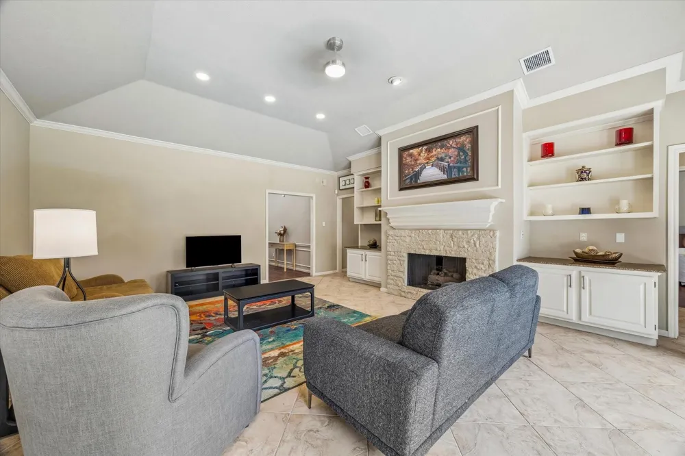 15835 Echo Lodge Drive Houston, TX 77095