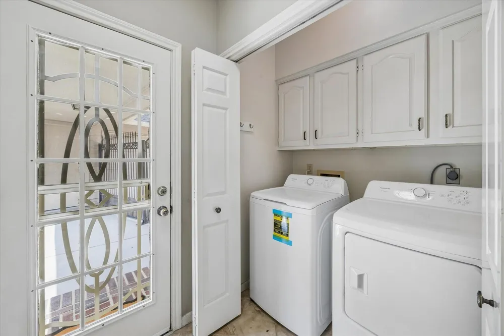 15835 Echo Lodge Drive Houston, TX 77095