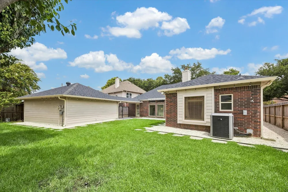 15835 Echo Lodge Drive Houston, TX 77095