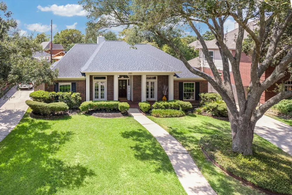15835 Echo Lodge Drive Houston, TX 77095